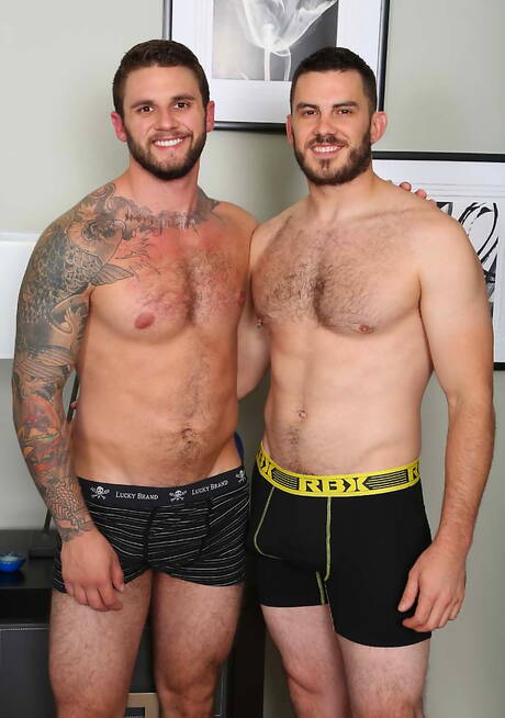 Chaosmen: Pretty american guys hairy stud Vander Pulaski and mature bear Ronin have a hot sex