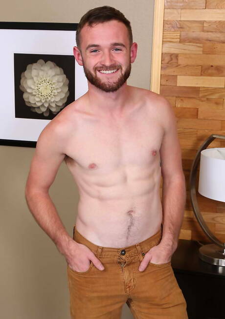 Hunky guy Easton get naked and showing tight ass