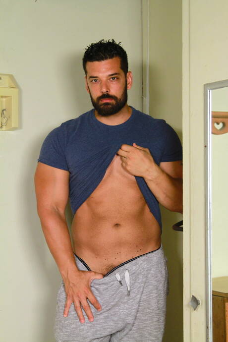 Bromo: American stud Roman Todd and latin strong bull Marcus Ruhl in hot ass bang