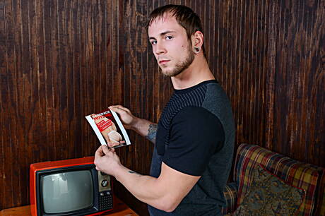 Bromo: Die muskulösen Amerikaner Brenner Bolton und Jared Summers lutschen und ficken sich gegenseitig