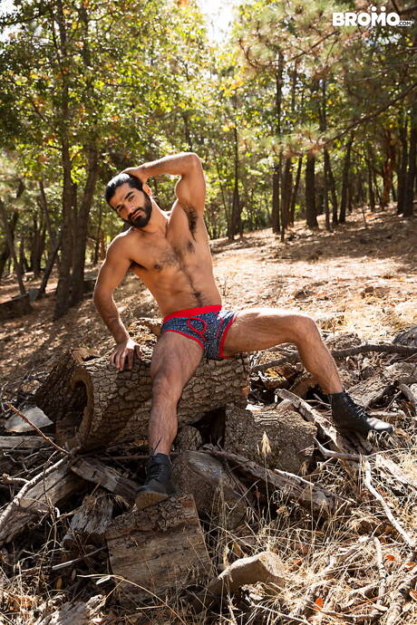 Ebony superstud Kaden Alexander and  Ali Liam sucking and screwing each other outdoor