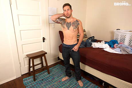 美國色情明星Leon Lewis和健美運動員Brad Powers做愛