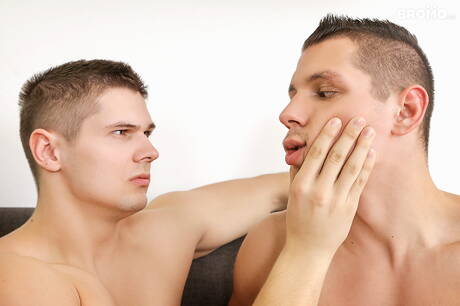 Stud Tomas Fuk and hunky guy Peter Lipnik drilling an ass