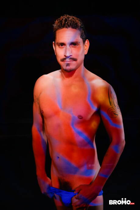 Die netten amerikanischen Kumpels Julian Knowles und Lex Sabre lieben sich