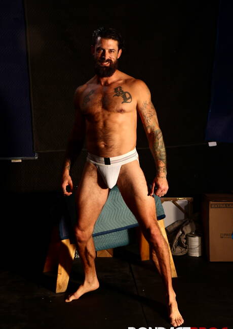 Fisting Central: American pornstars hairy bear Alpha Wolfe and beefy Devin Franco fuck ass after sucking cock