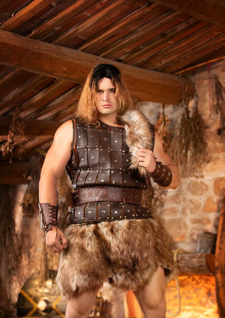 Canadese stier Malik Delgaty en Amerikaanse knappe kerel Felix Fox neuken elkaar na een pijpbeurt