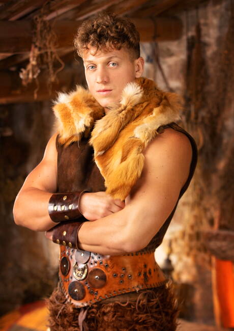 Canadese stier Malik Delgaty en Amerikaanse knappe kerel Felix Fox neuken elkaar na een pijpbeurt