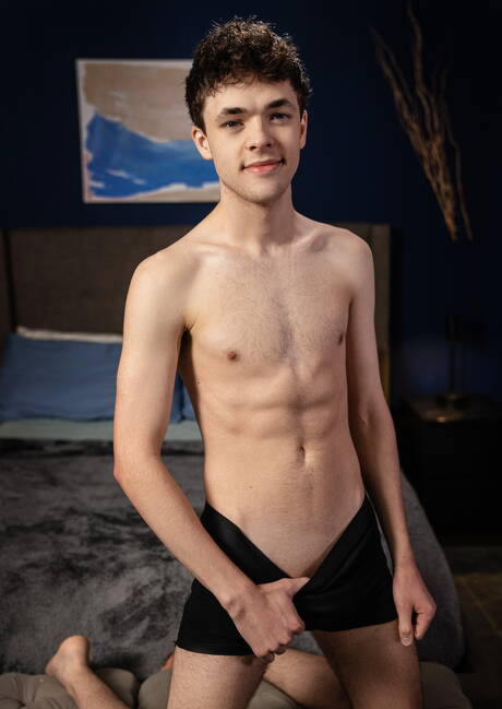 Men.com: Shameless guys Joey Mills, Finn Harding and Troye Dean have threesome anal sex