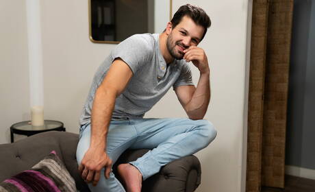 Men: Brysen and latin beautiful boy Angel Rivera fuck after blowjob in the kitchen