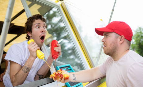 Pretty american boys well-built Finn Harding and twink Chris Cool fuck ass after sucking outside