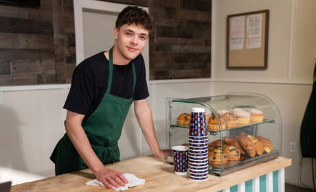 Men: Two american guys young Angel Rivera and hot twink Troye Dean in hot homosexual scene