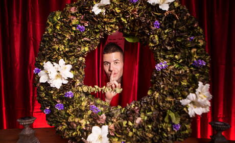 Men.com: Hot guys Theo Brady, Johnny Donovan and Clark Delgaty in hot threesome anal sex