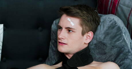 Berühmte Amerikaner, der schöne Junge Trevor Harris und der attraktive Pierce Paris in heißer homosexueller Action