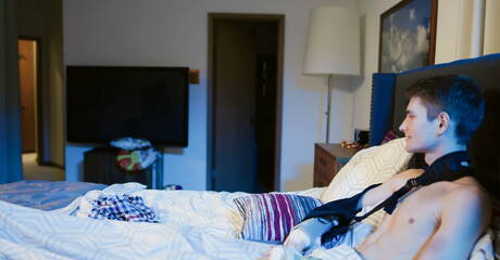 Berühmte Amerikaner, der schöne Junge Trevor Harris und der attraktive Pierce Paris in heißer homosexueller Action