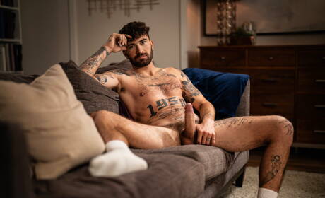 Kyle Connors, Chris Damned e Felix Fox si succhiano e si scopano a vicenda