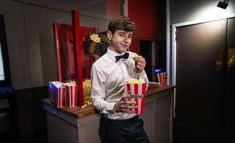 De jonge Amerikaanse Joey Mills en Devy hebben goede seks