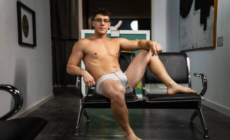 Gorący amerykańscy faceci, dobrze zbudowany Pierce Paris i muskularny Paul Canon uprawiają miłość