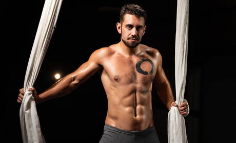 El rudo estadounidense Dante Colle y Dale en una follada anal muy caliente