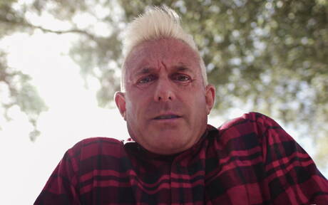 身材魁梧的美國男孩 Dakota Payne 和體格健壯的 Matthew Figata 在戶外口交後做愛