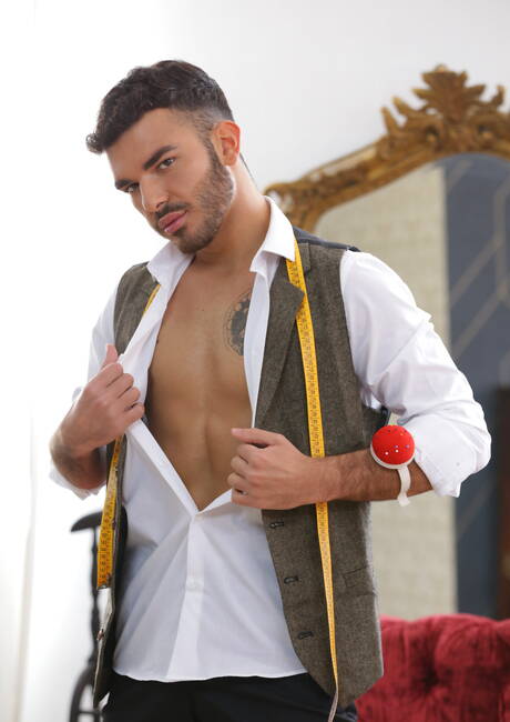 ブラジルのイケメン、アンディ・スターとスペインのイケメン、ポル・プリンスが熱い同性愛行為を繰り広げる