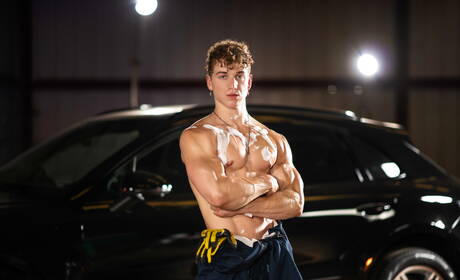 Knappe Amerikaanse bodybuilder Paul Wagner en sterke man Felix Fox in hete homoseksuele actie