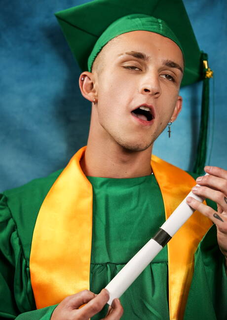 American stars young dude Theo Brady and beefy Felix Fox fuck ass after sucking dick