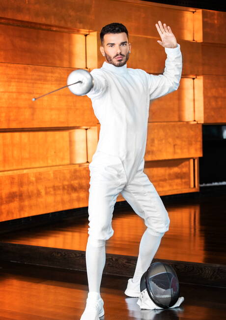 O latino Pol Prince e o urso português Sir Peter fodem a bunda depois do boquete