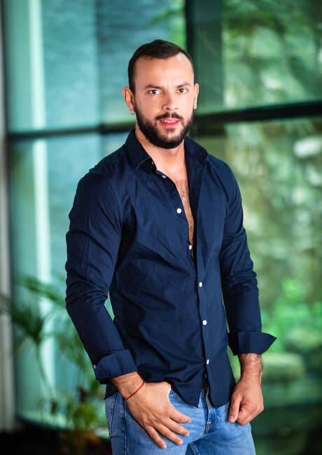 Men.com: Portuguese hot bear Sir Peter and swedish tough guy Ruslan Angelo fuck ass after sucking cock