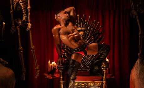 Men.com: Sexy americans, tough guy Adrian Hart and strongman Felix Fox in interracial love