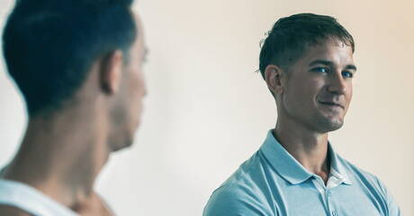 American well-built Brandon Anderson and puerto rican beefy Des Irez have a hot sex