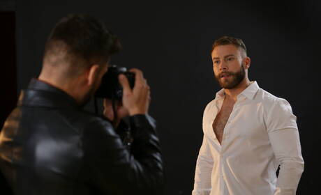 Der spanische Muskelprotz Diego Reyes und der spanische Muskelprotz Dann Grey beim heißen Analsex