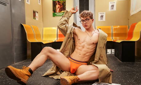 El cachondo estadounidense Reese Rideout y el corpulento Felix Fox en una follada anal intensa