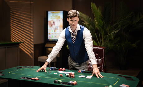 Puerto rican beefcake Ashton Summers and american hunk Finn Harding have a hot couple scene