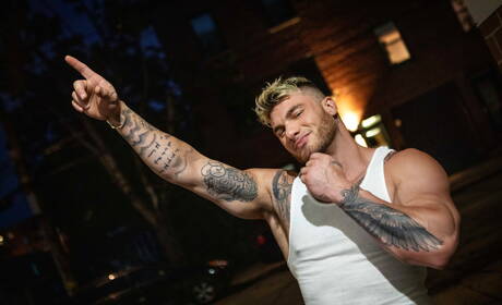 William Seed, Ace Quinn y Malik Delgaty se chupan y follan al aire libre