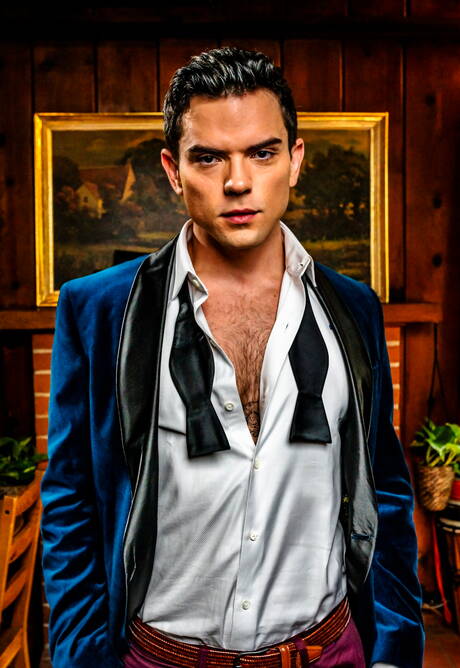 Rods Room: Hot american boys muscular Dakota Payne and beefcake Roman Todd have a good anal sex outdoor