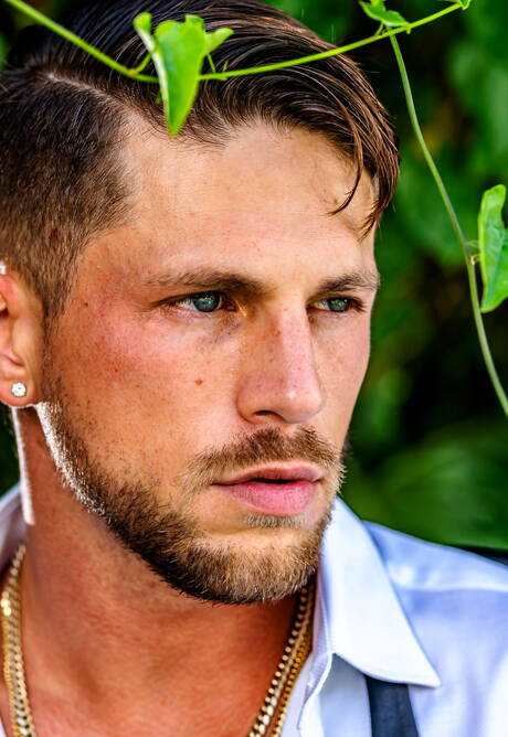 Hot american boys muscular Dakota Payne and beefcake Roman Todd have a good anal sex outdoor