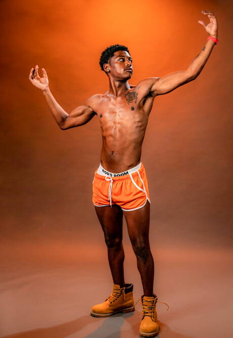 Two american boys muscular Ty Santana and bodybuilder Shane Cook in interracial love outdoor