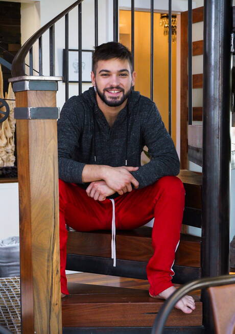 Hot american dudes beefy Johnny Rapid and twink Daniel Hausser fuck after dick sucking