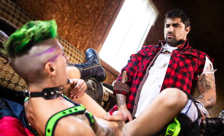 Il forte toro canadese Ryan Bones e Charly Willinsky in un