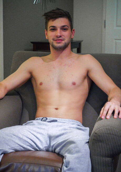 Hot american boys stud Johnny Rapid and strongman Nic Sahara drilling an ass