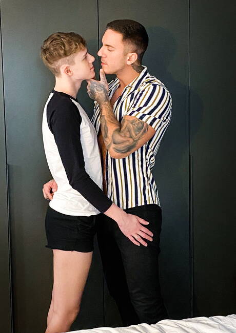 帥哥 Rourke 和帥哥 Zilv 互相猛幹