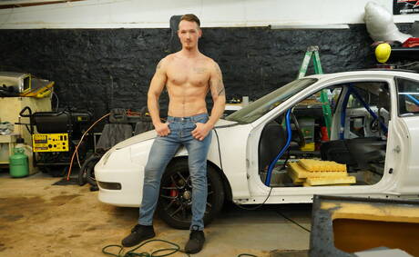 Johnny Rapid: American pornstars stud Johnny Rapid and muscular Jackson Cooper drilling an ass