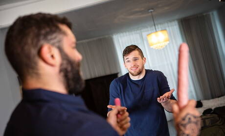 British husky guy Michael Boston and canadian hot bear Markus Kage fuck after dick sucking in the kitchen