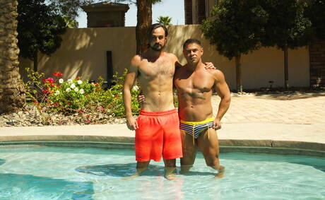 Johnny Rapid, Mason Lear, Draven Navarro, Christian Wilde, Colby Jansen bei einer Gangbang-Orgie