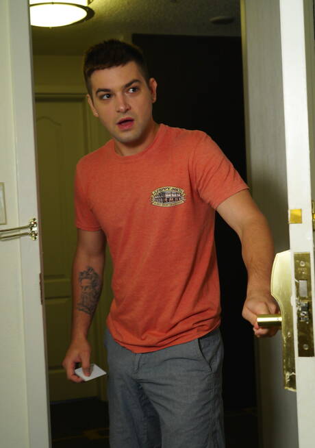 Trío sexy Johnny Rapid, Kyler Drayke y Cammy Quartz en sexo grupal bi caliente