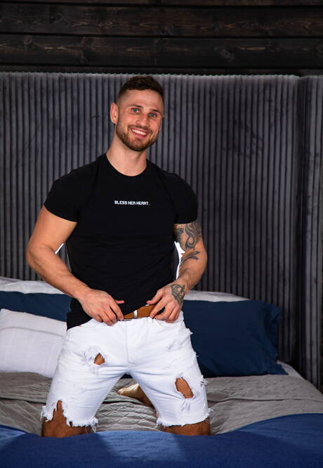 Shameless guys Scott Finn, Blain Oconnor and Joseph Castlian in hot threesome ass fuck action