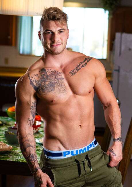 Men.com: Canadian hunky guy William Seed and american tough guy Steve Rickz in hot anal sex in kitchen