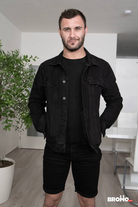 Bromo: Two czech guys muscular Daren D and hunk Rudy Valentino fuck after blowjob