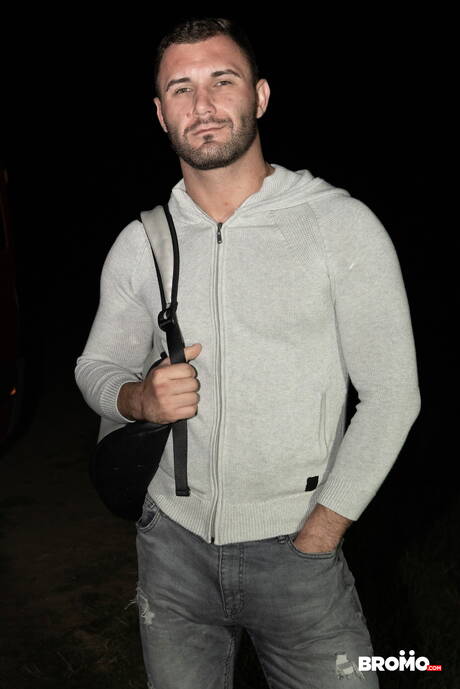 Bromo: Czech beefy Daren D and beautiful boy Tomas Mracek sucking and fucking each other outdoor