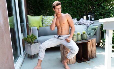 Romanian muscular Kaleb Stryker and american beautiful boy Marcus Rivers fuck ass after sucking cock outdoor